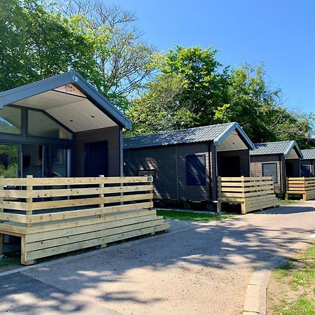 Caledonian Lodges 1 Инвернесс Экстерьер фото